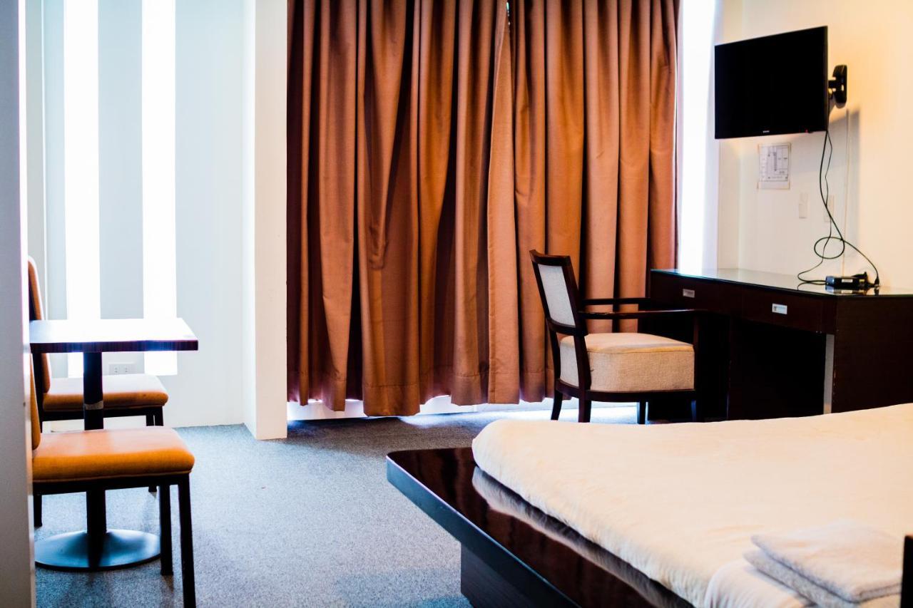 Be-Ing Suites Davao City Exteriör bild