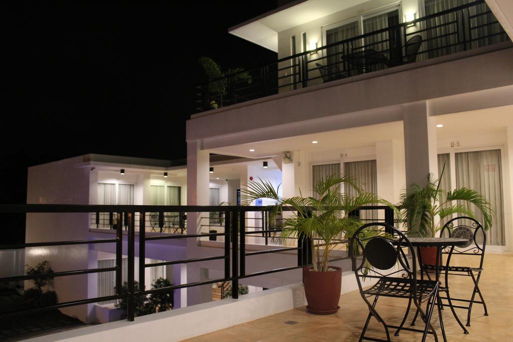Be-Ing Suites Davao City Exteriör bild