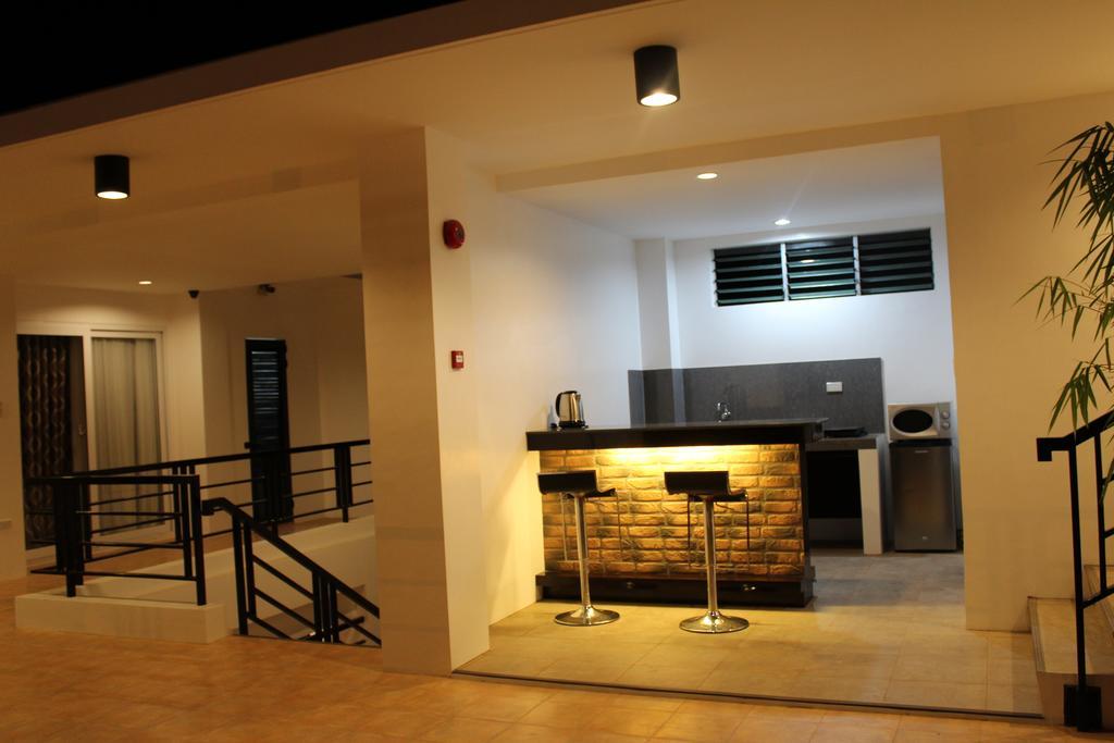 Be-Ing Suites Davao City Exteriör bild