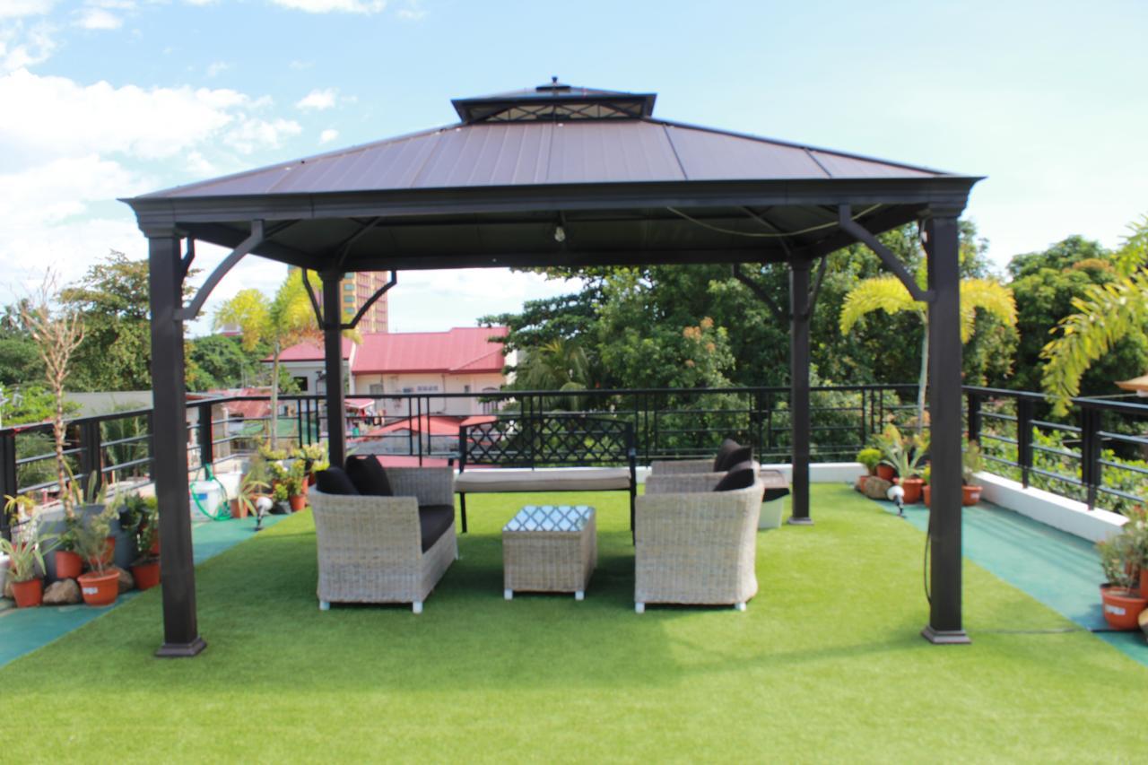 Be-Ing Suites Davao City Exteriör bild