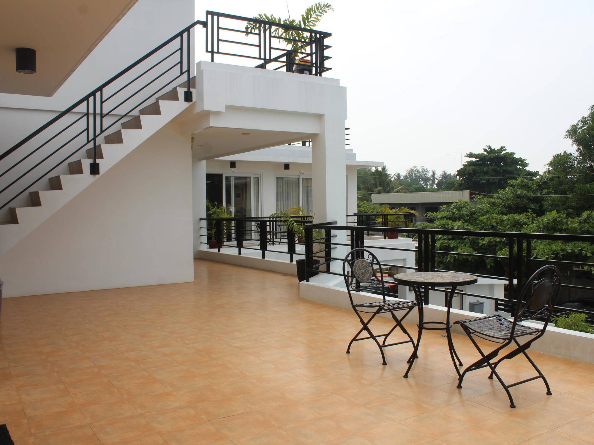 Be-Ing Suites Davao City Exteriör bild