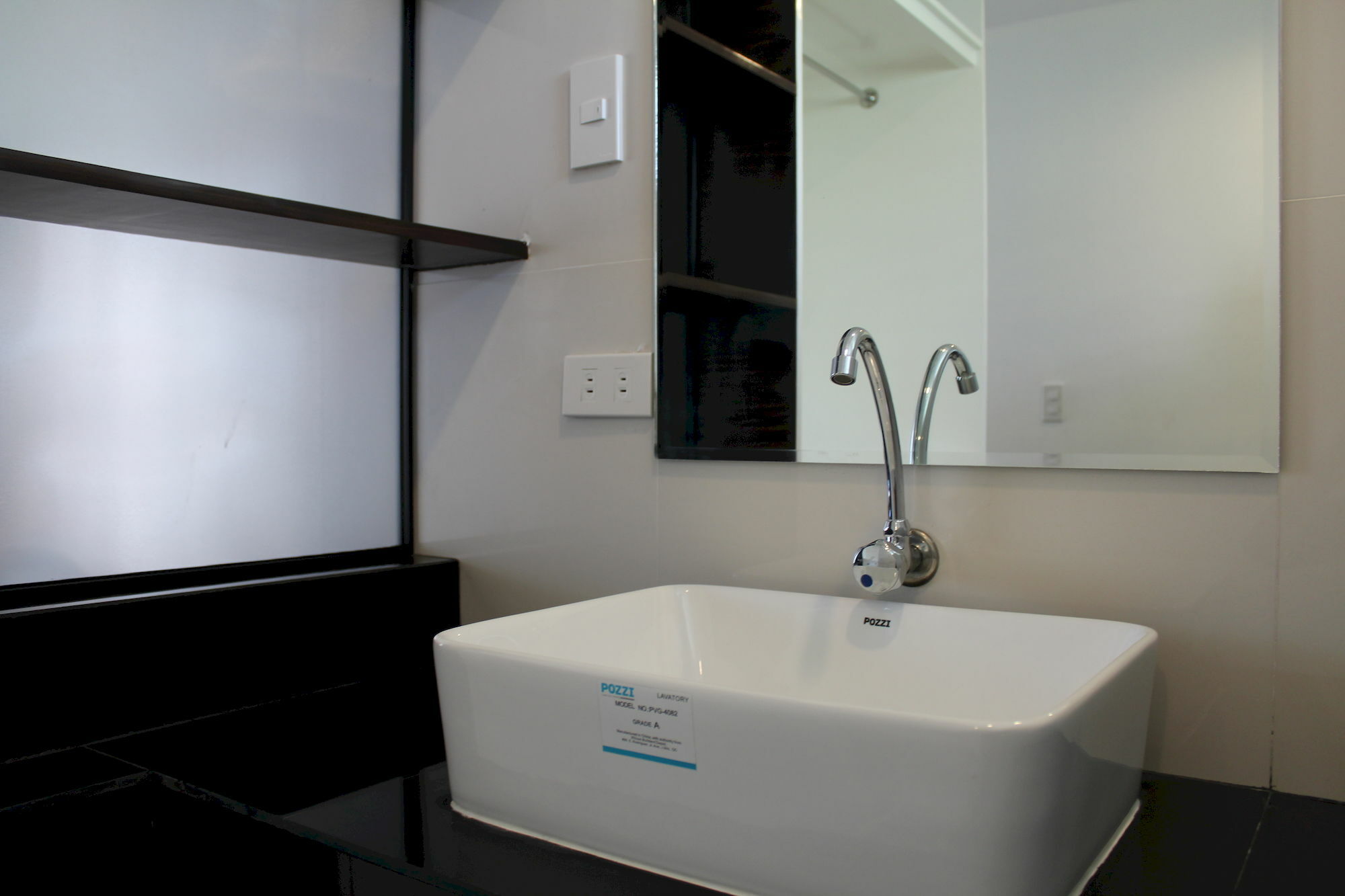Be-Ing Suites Davao City Exteriör bild